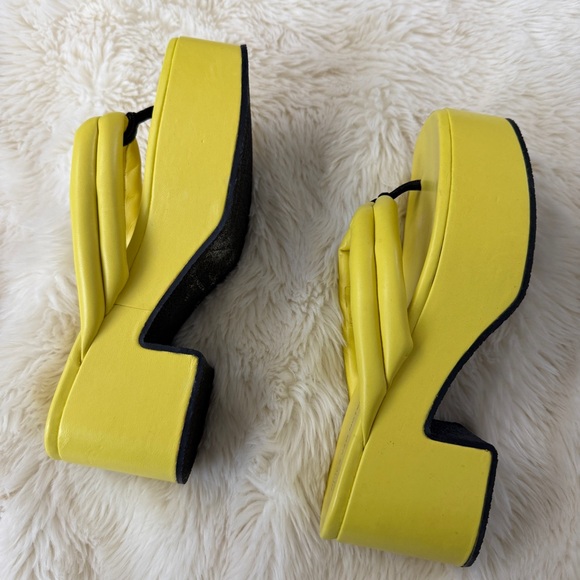 Dries Van Noten Leather Platform Thong Sandals size EU 36 - Picture 8 of 8